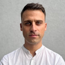 Tomek